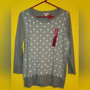 ✨️NWT Merona Gray and White Soft Knit Sweater